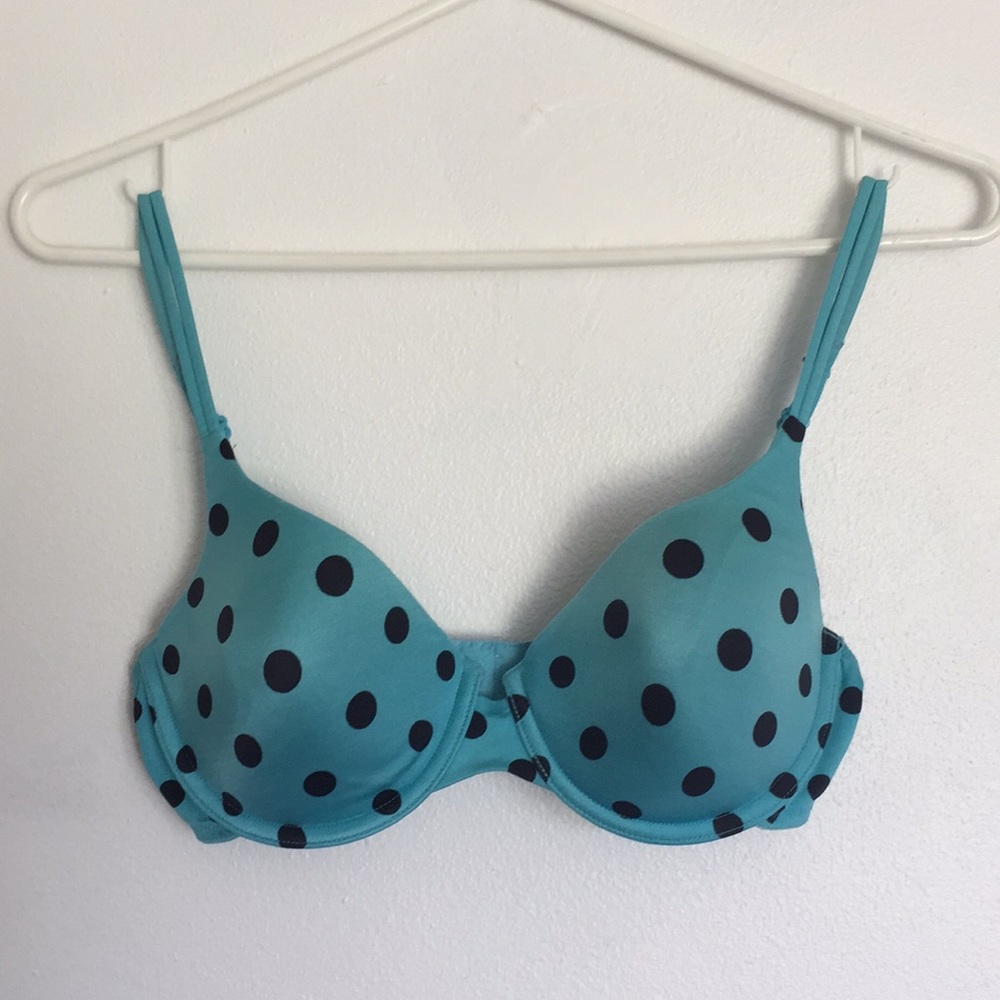 Victoria Secret. Very Sexy. Bra